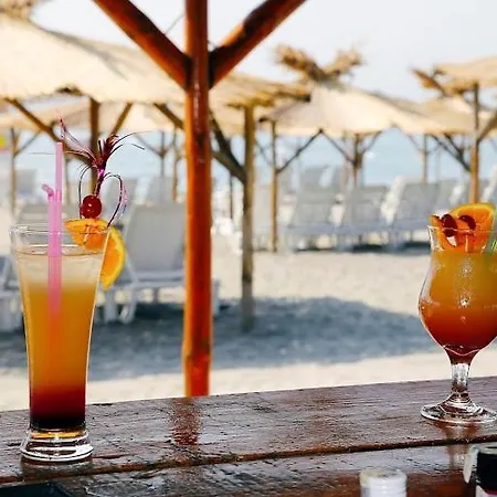 Sunset Resort Family-3